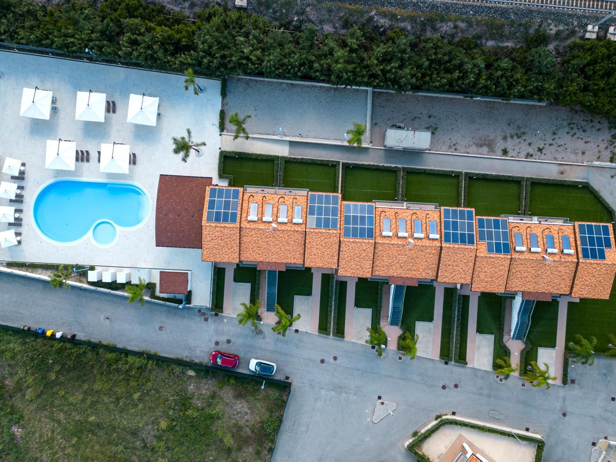 Icaro Residence SantʼAgata di Militello Exterior foto